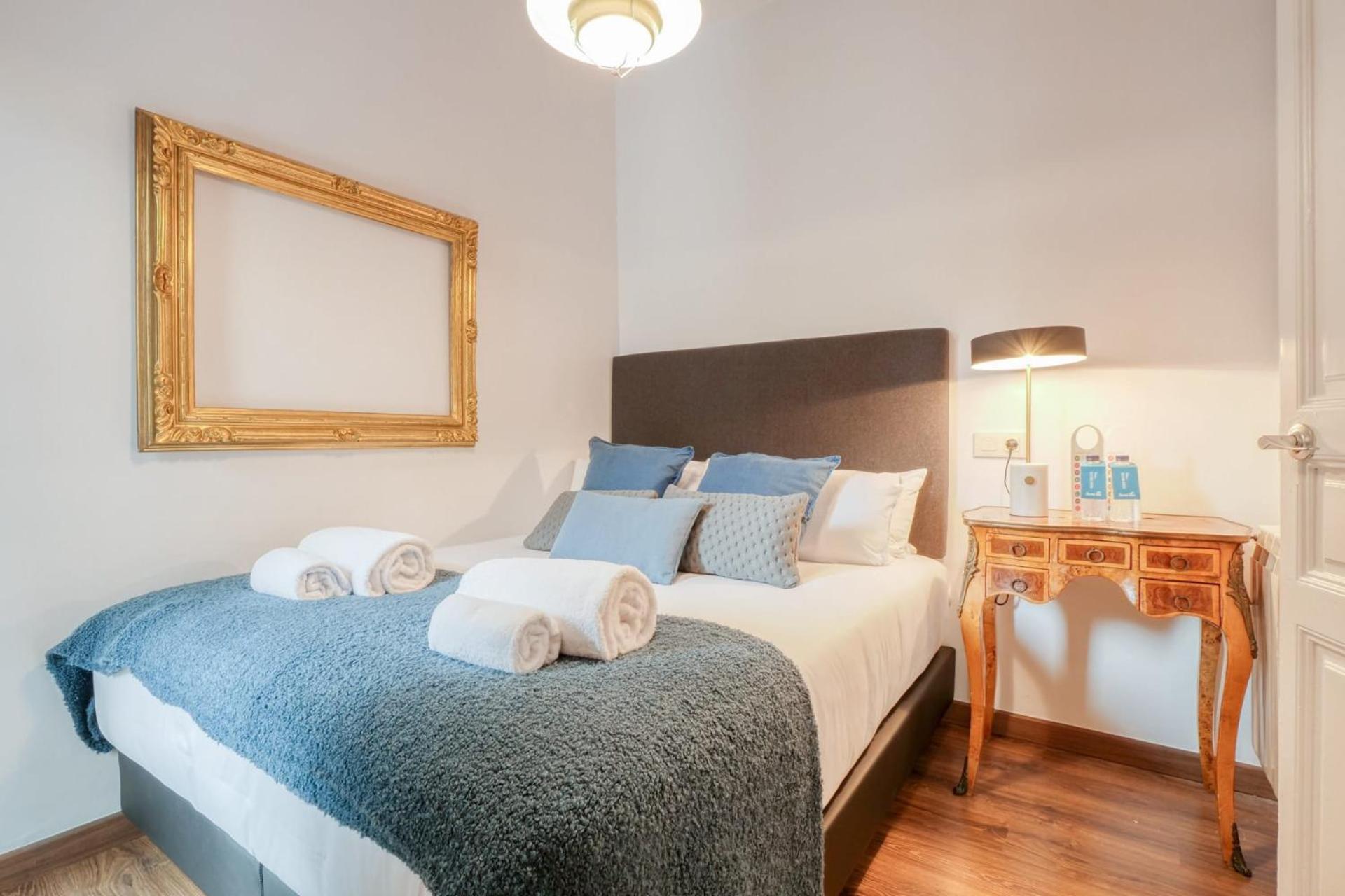 Comte Urgell Apartment Barcelona Ngoại thất bức ảnh